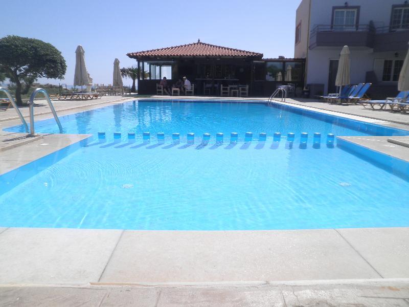 Haridimos Apartments Ταυρωνίτης Εξωτερικό φωτογραφία