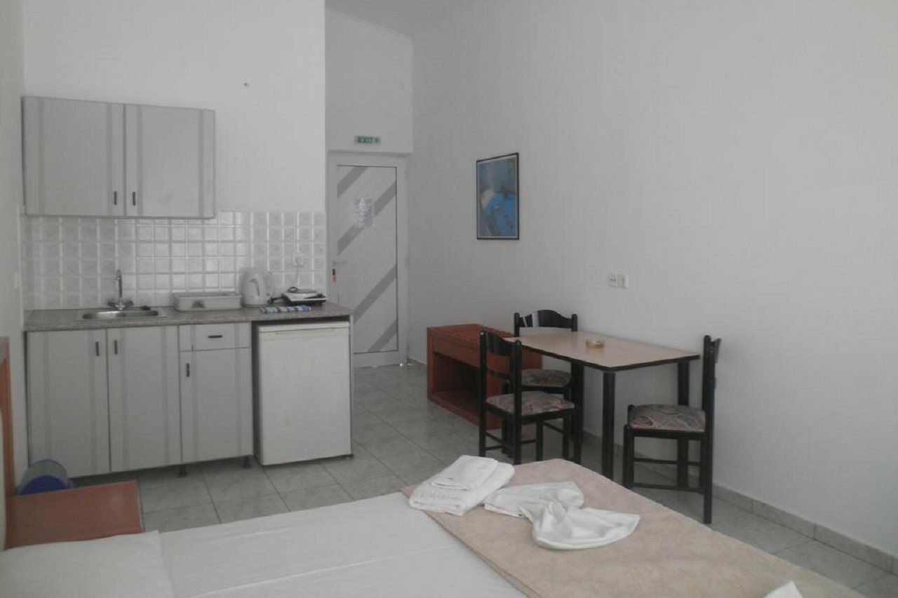Haridimos Apartments Ταυρωνίτης Εξωτερικό φωτογραφία